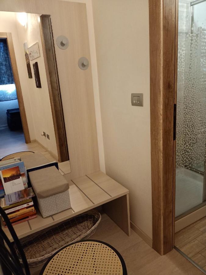 Ferienwohnung Vite Dipinte 1 Bilocale In Langa Novello Exterior foto