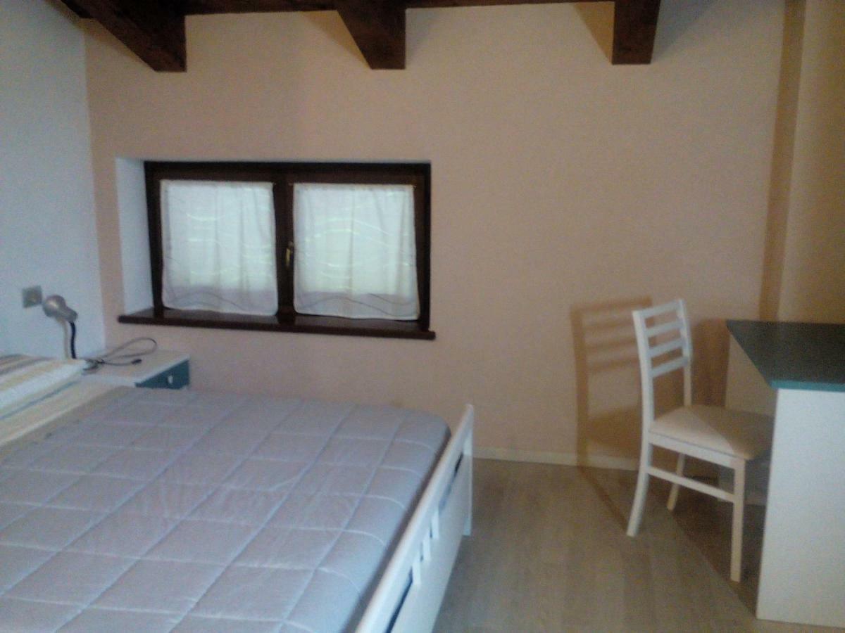 Ferienwohnung Vite Dipinte 1 Bilocale In Langa Novello Exterior foto