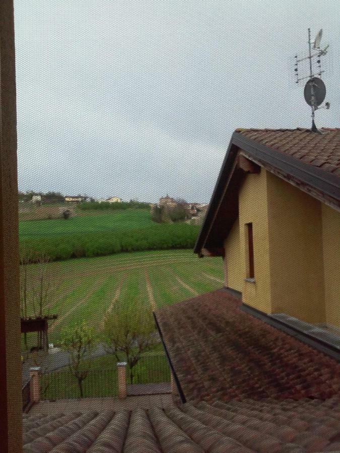 Ferienwohnung Vite Dipinte 1 Bilocale In Langa Novello Exterior foto